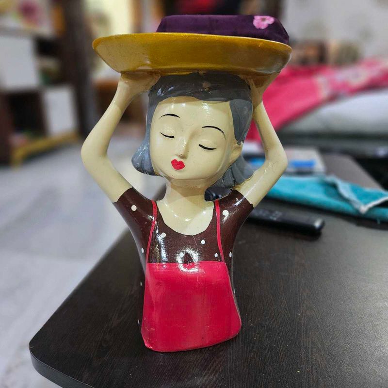 Beautiful Girl Resin Decorative Tray Showpiece