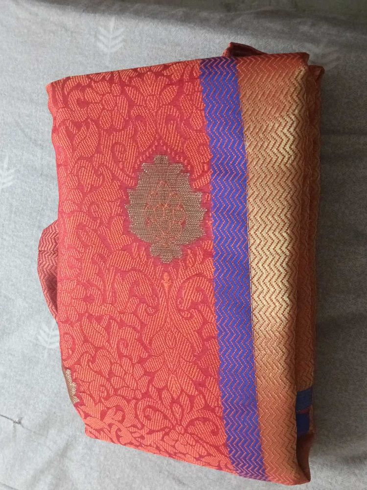 Elegant Red Banarasi Saree with xxl blouse