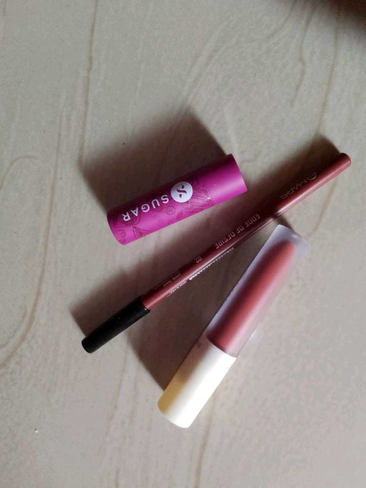 Mars Lipstick And Lip Liner