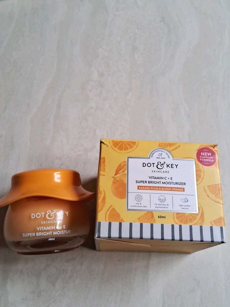 Dot &amp; Key Super Bright Moisturizer