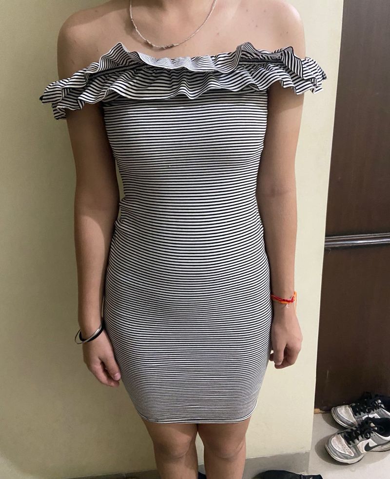 Striped Off-Shoulder Bodycon Dress