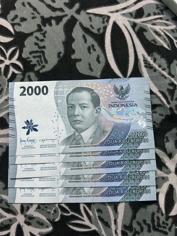 5 Notes Indonesia 2000 Rupiah