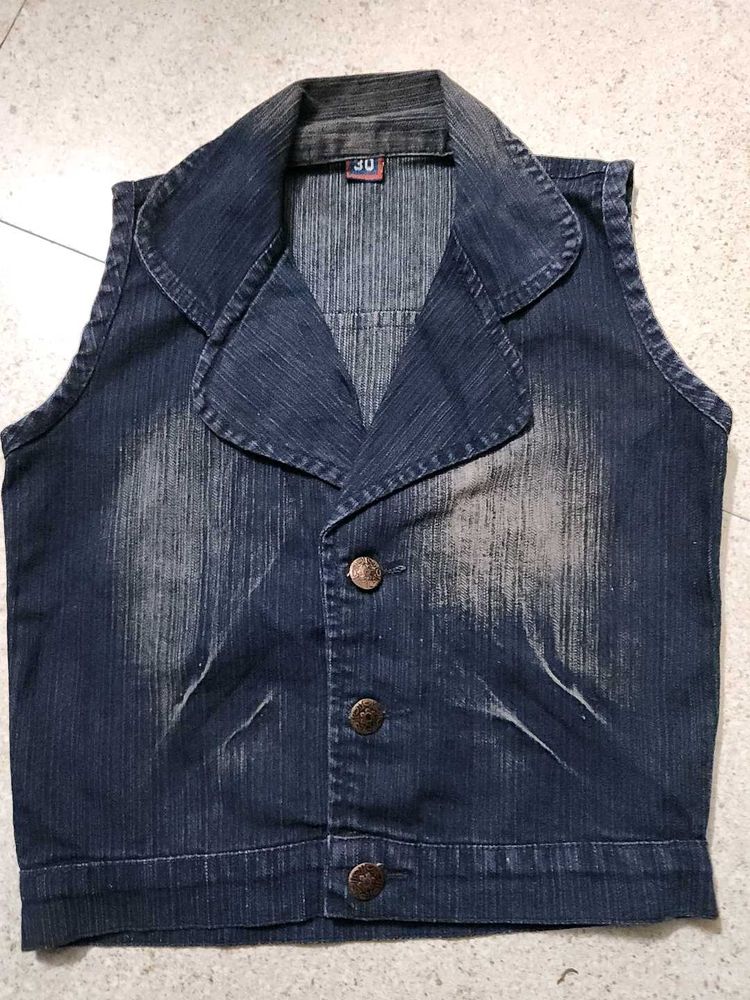 denim top Size Is -xs y2k vintage