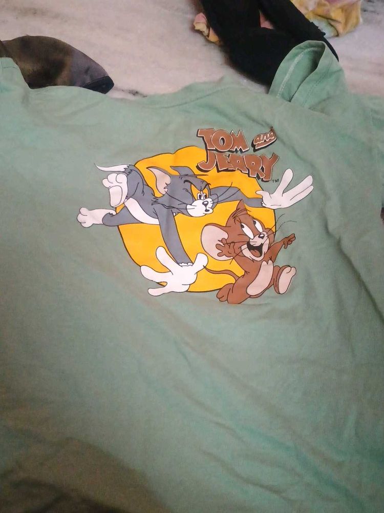 Tom &amp; Jerry Graphic Tee