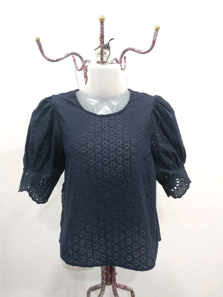 Style Back Top