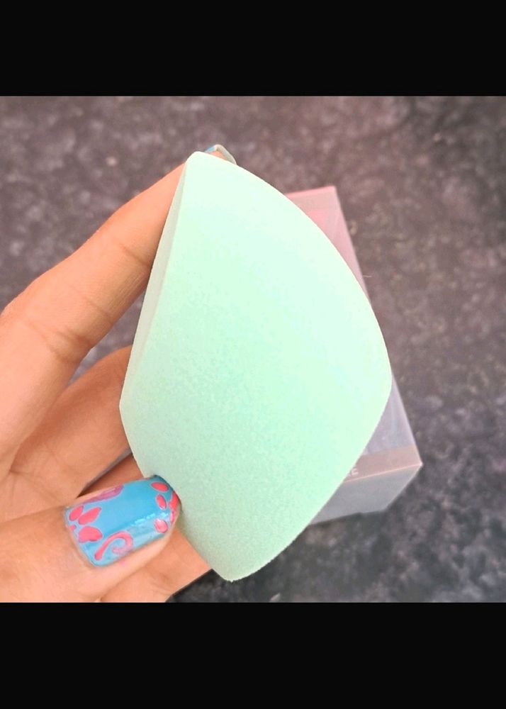 SUGAR POP DAB&amp; BLEND MAKEUP SPONGE
