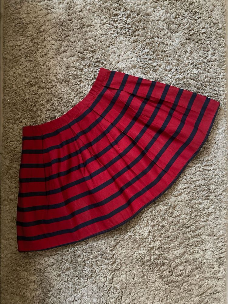 Red and black A line mini Skirt