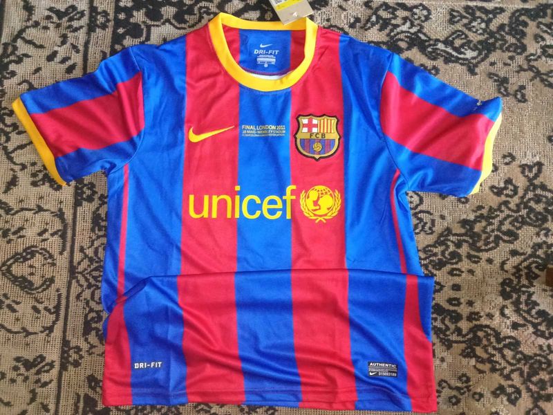 FC Barcelona Jersey 2010 11 nike