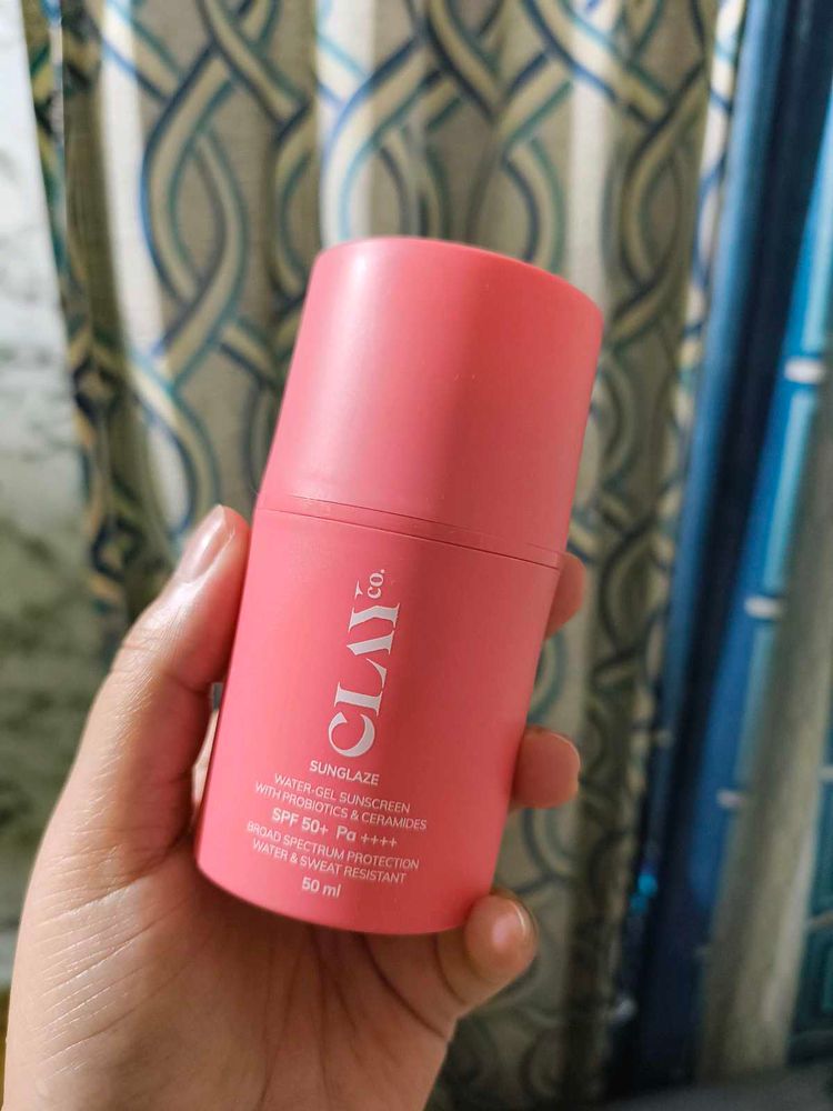 CLAY CO. Sunscreen