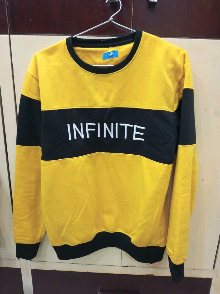 Stylish Infinite Sweatshirt