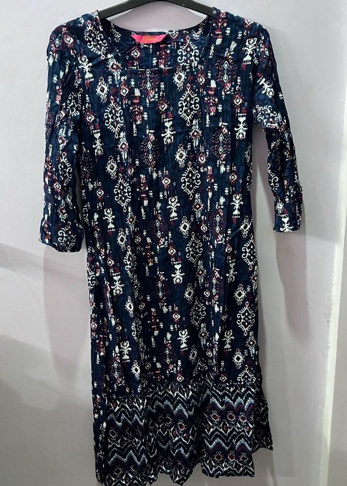 Women’s Kurtha