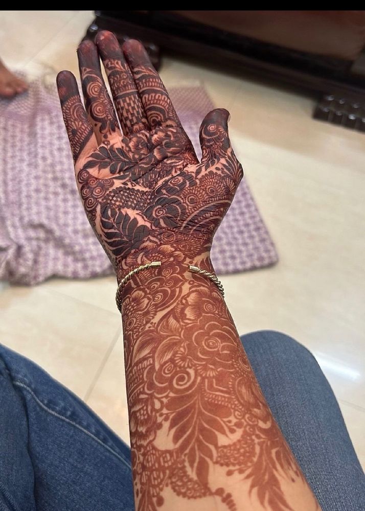 Mehendi Cone