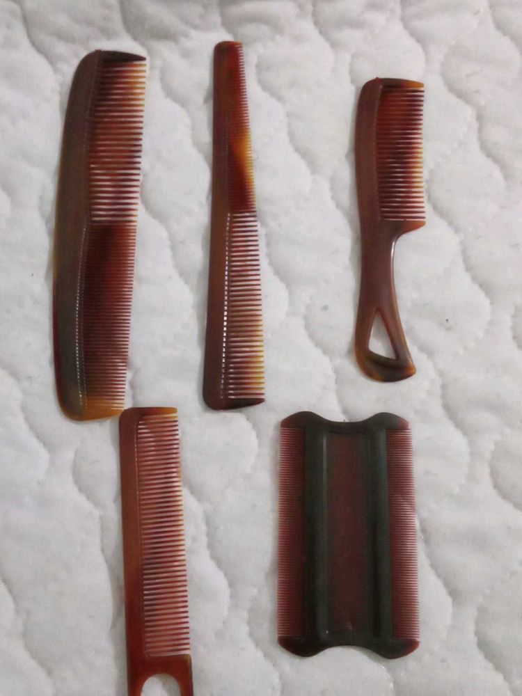 Vintage Comb Set