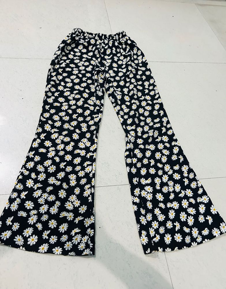 Daisy Floral Black Bell Bottom
