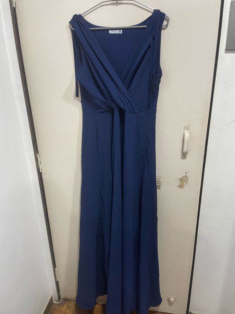 Elegant Navy Blue Maxi Dress