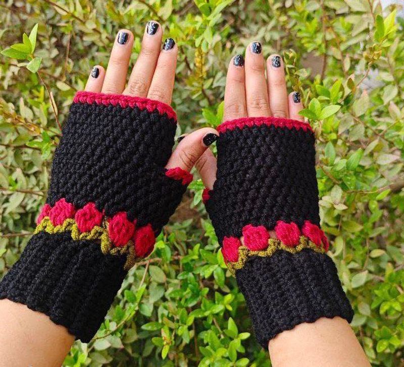 Crochet Cherry Gloves