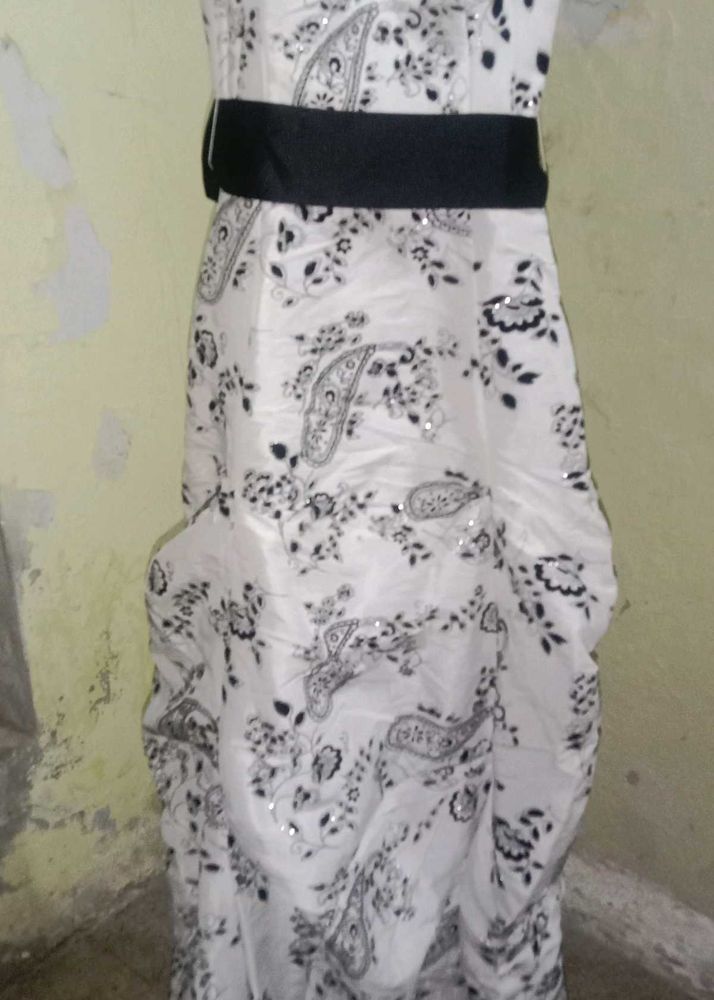 Floral Print Dress w/ Black Belt