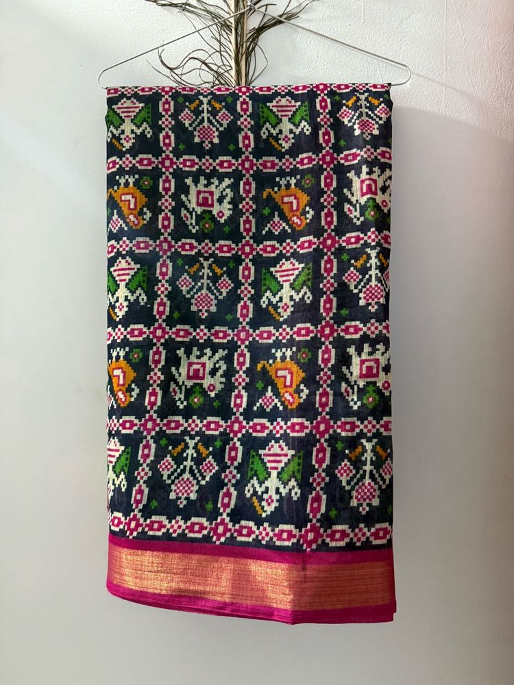 Women Ethnic Saree With blouse