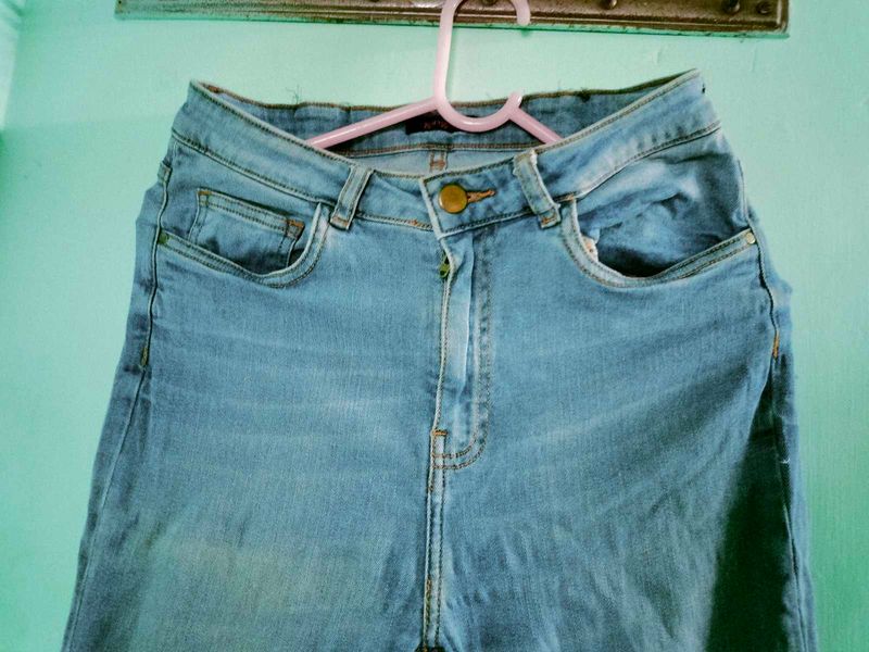 Light Wash Denim Jeans