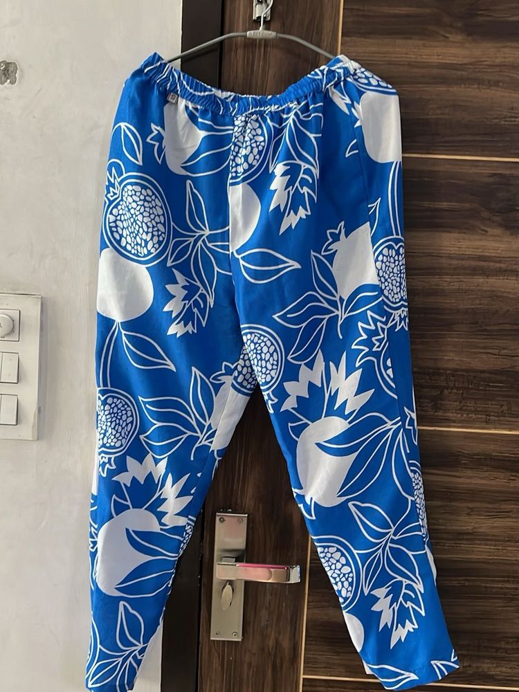 Blue &amp; White Print Lounge Pants