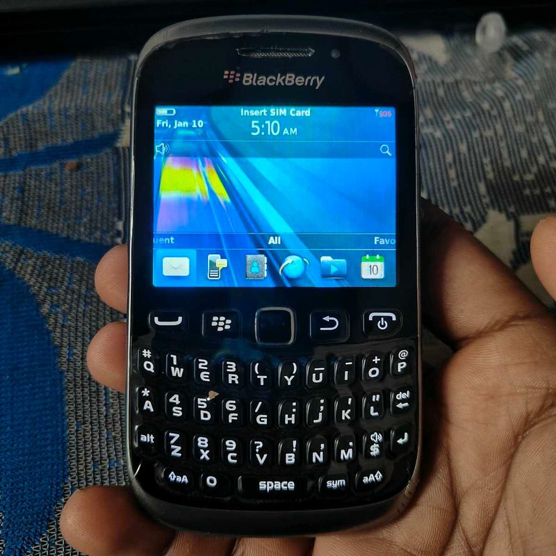 Blackberry  Black Colour