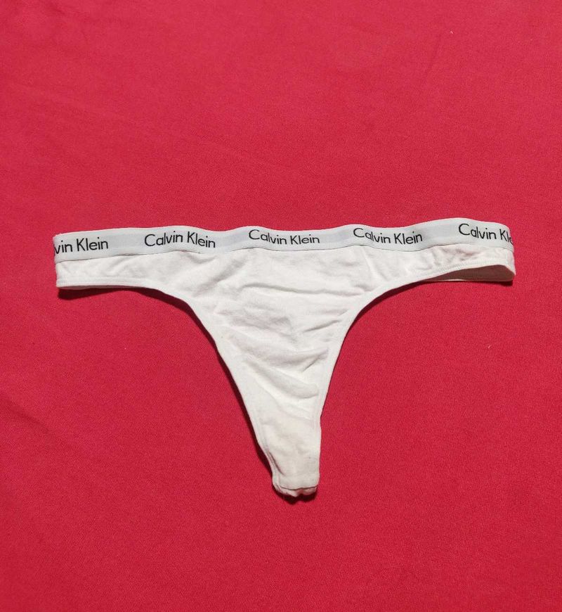 Calvin Thong Size 30