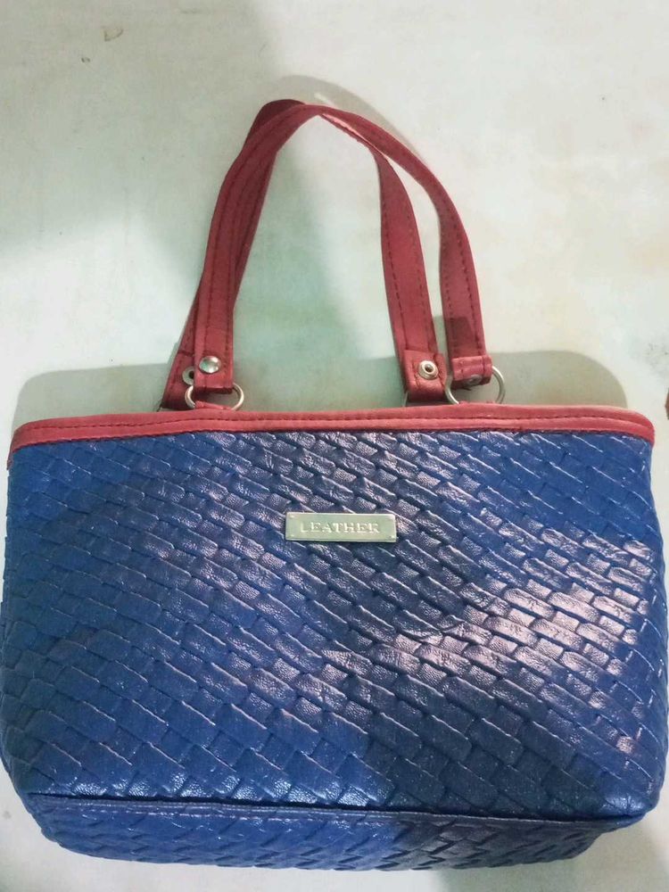 Woven Style Blue &amp; Red Medium Shoulder Handbag.