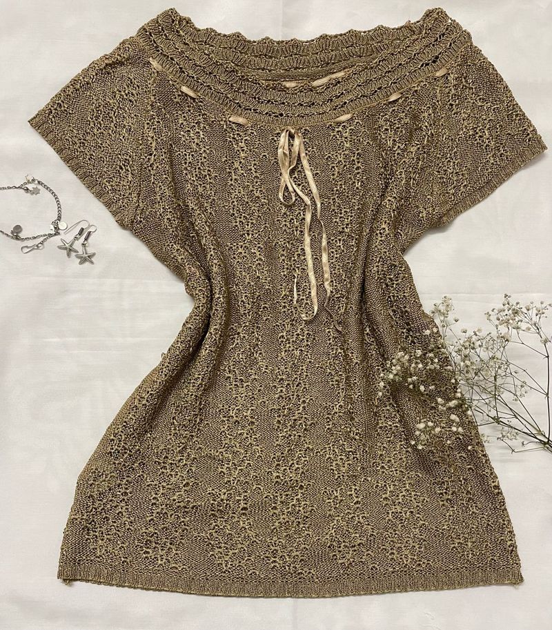 Standard Top With Bow Lace