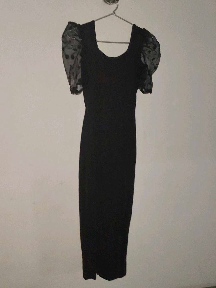 Elegant Black Midi Dress