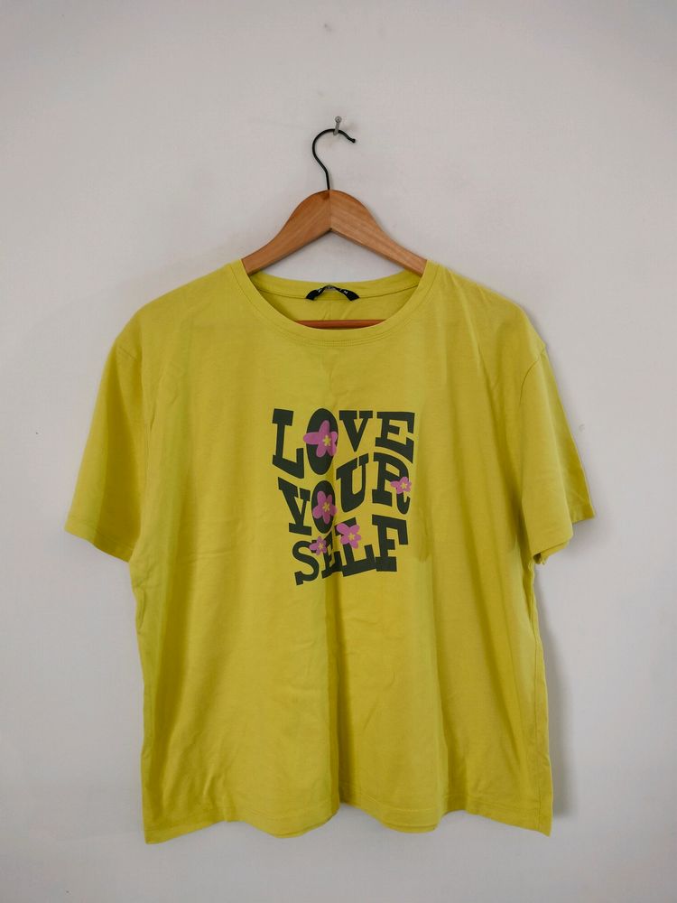 Lime Green Casual T Shirt (Women&#39;s)