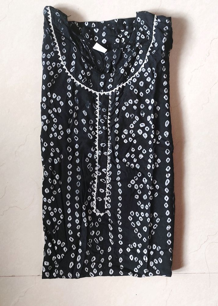 SIMPLE LADIES KURTA TOP