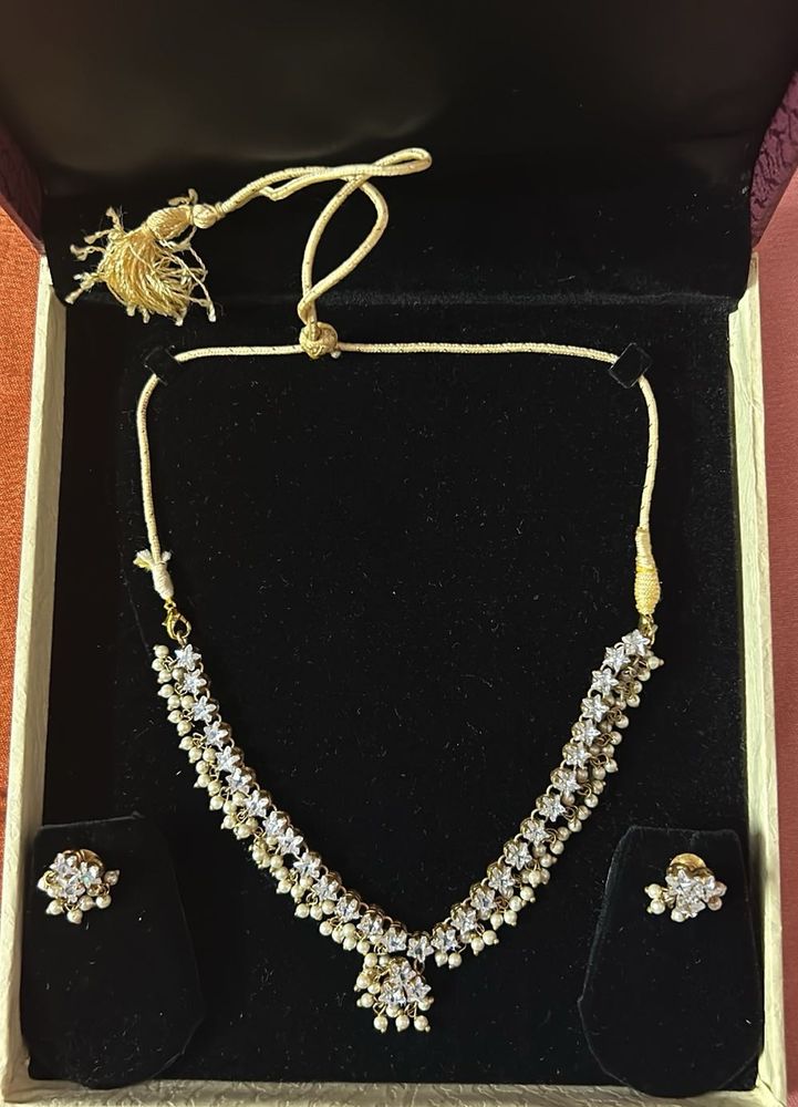 Elegant Floral Jewelry Set