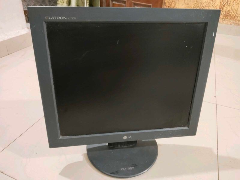 LG Flatron L1730S Monitor