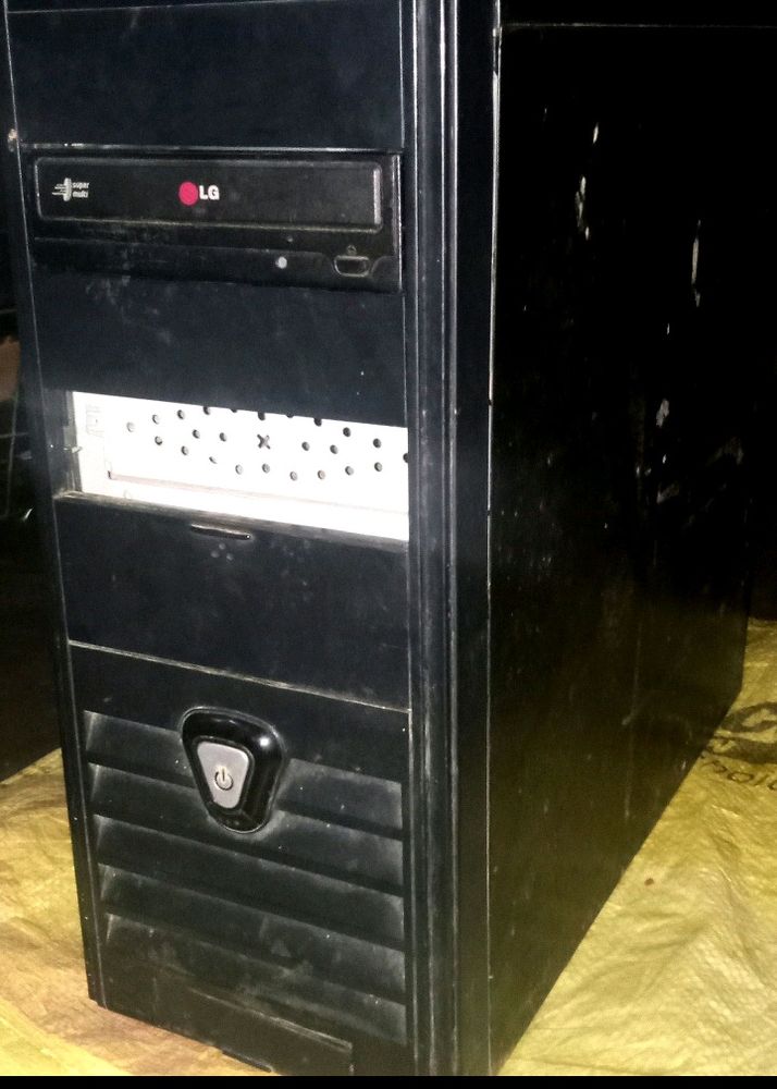 Lg Good Condition Cpu With Power Supply