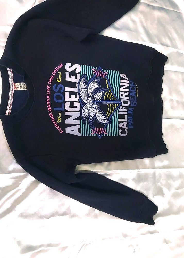 Super Cozy And Comfy Sweatshirt ✨️ 💕