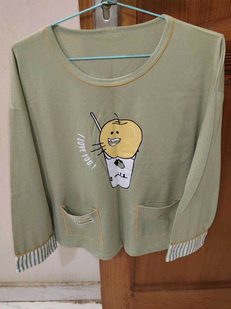 Cute Graphic Print Top