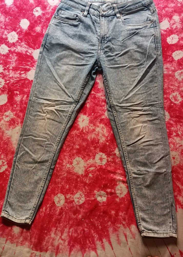 Light Wash Denim Jeans