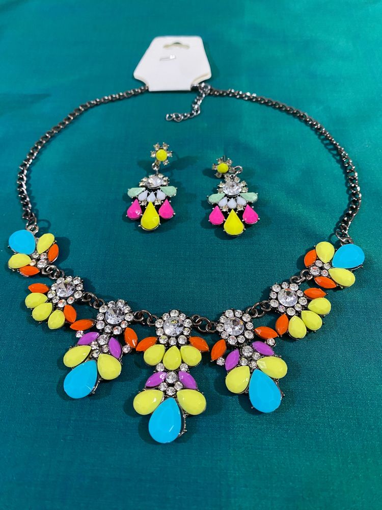 Fashion Crystal Waterdrop Cluster Statement Necklace