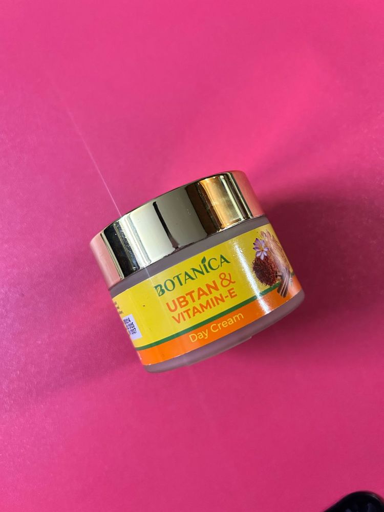 Botanica Ubtan &amp; Vitamin-E Day Cream