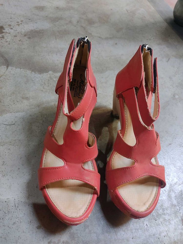 Heels 👠