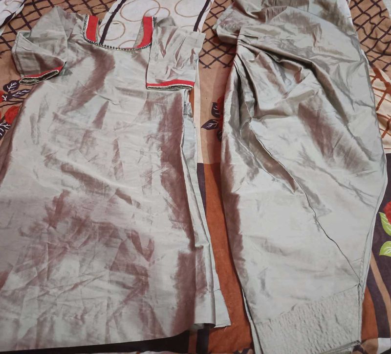 Offer SellElegant Kurta Set