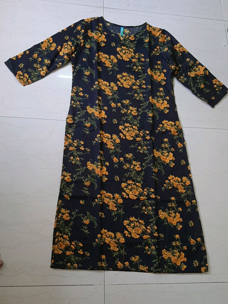 M Size Ladies Kurthi Top Only