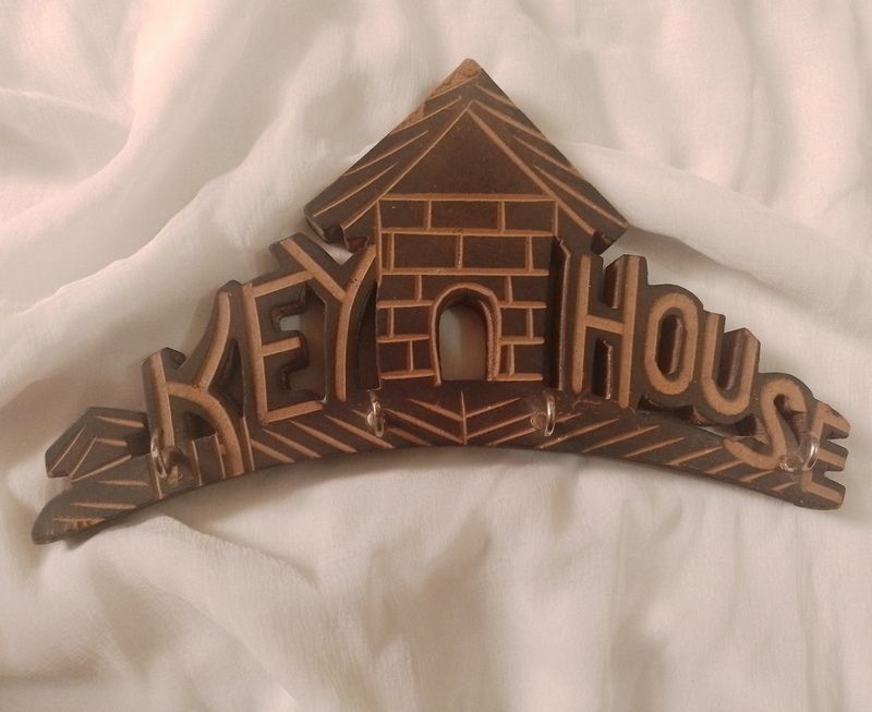 Key Holder 🤎