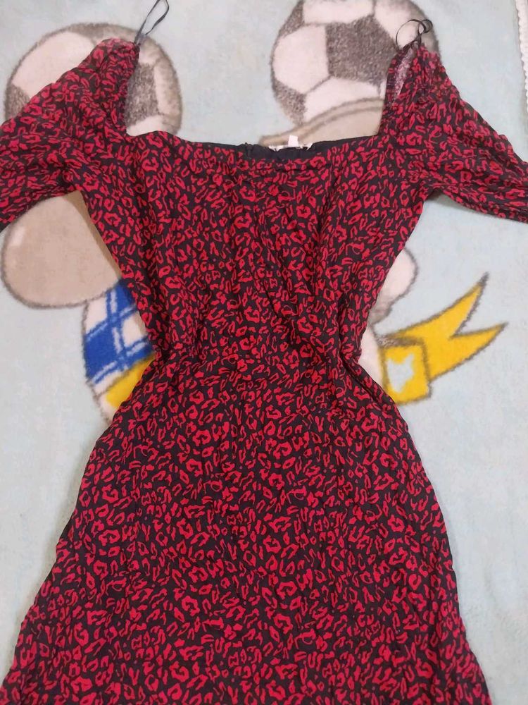 Red &amp; Black Print Mini Dress