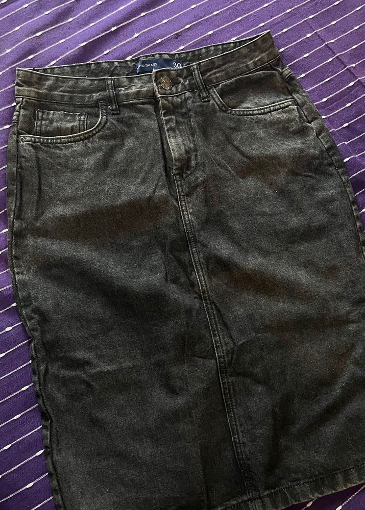 TokyoTalkies Charcoal Midi Denim Skirt For Women