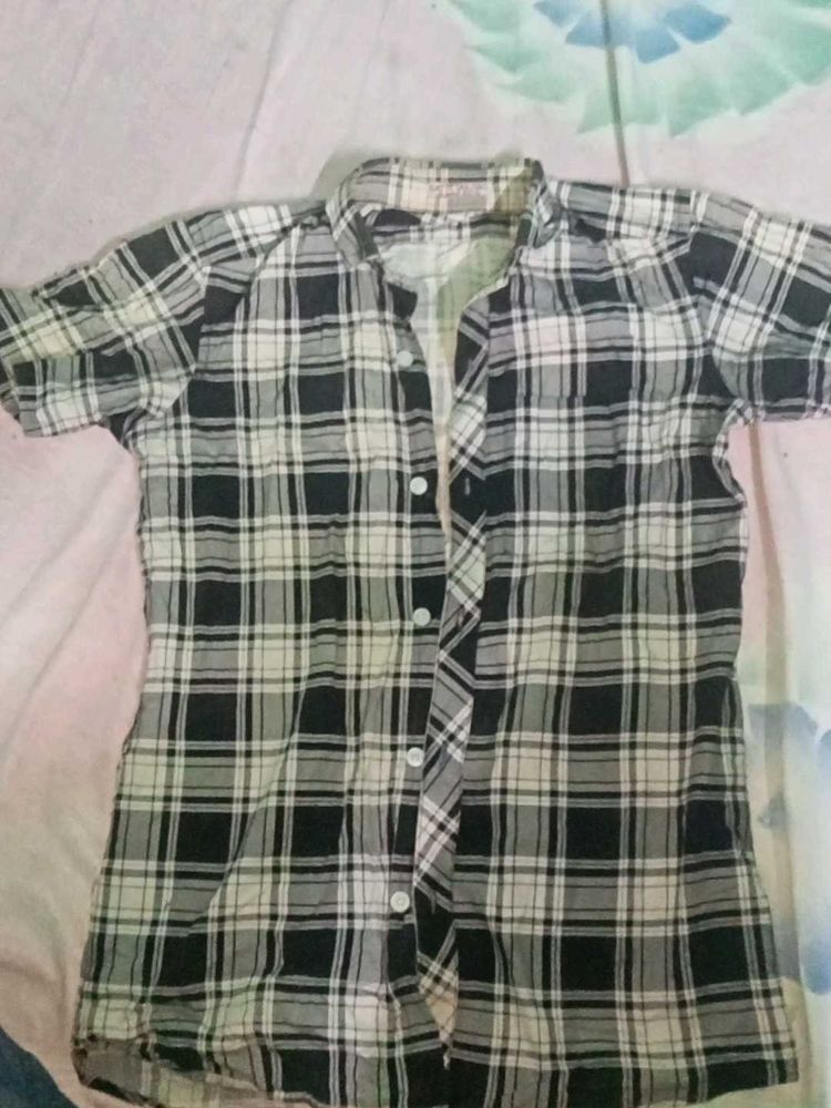 short hand shirt