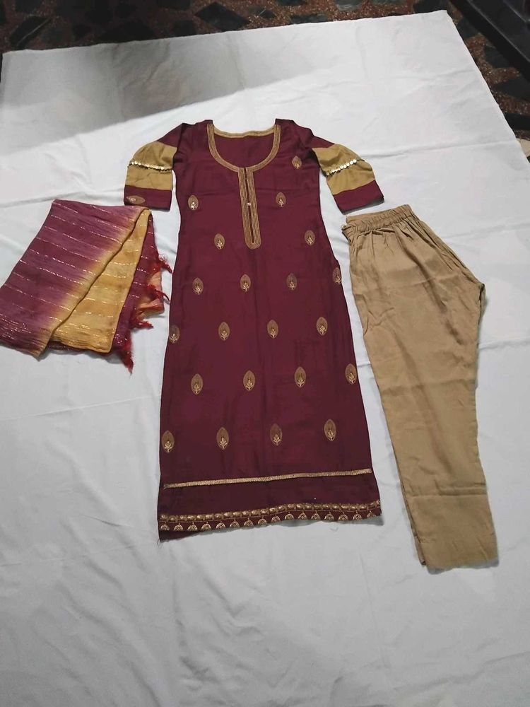 Burgundy Salwar Kameez Set