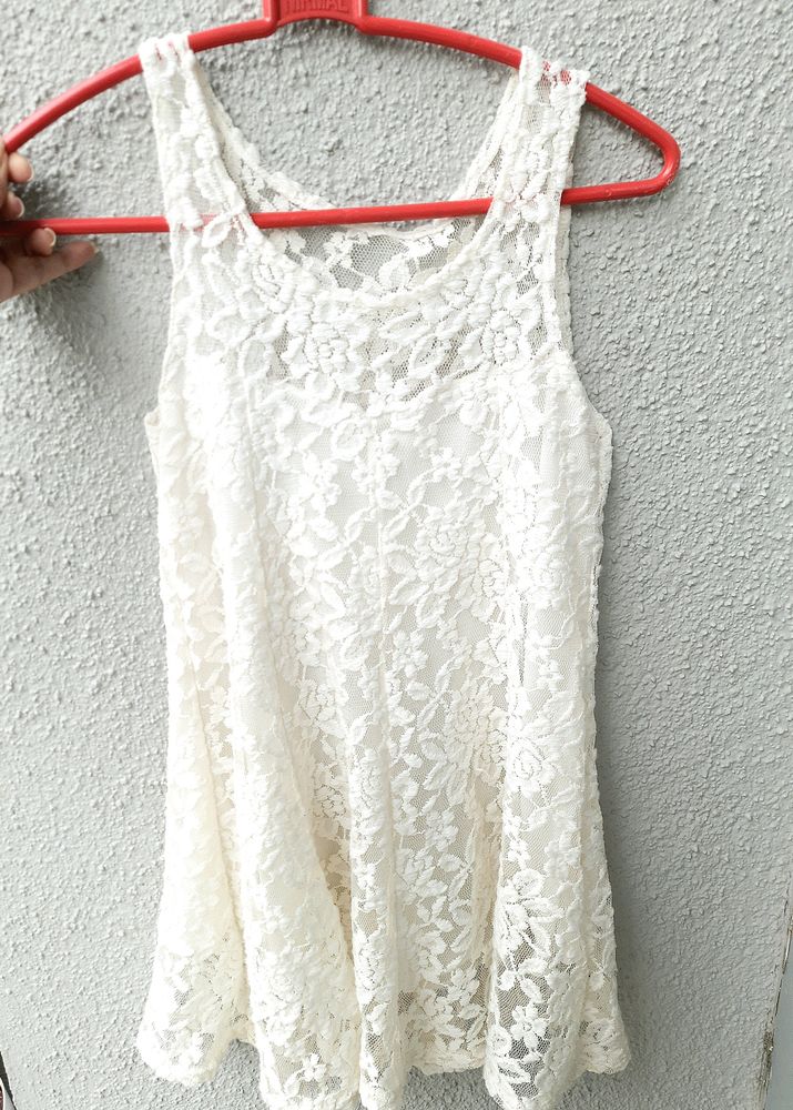 Off White Lace Top S
