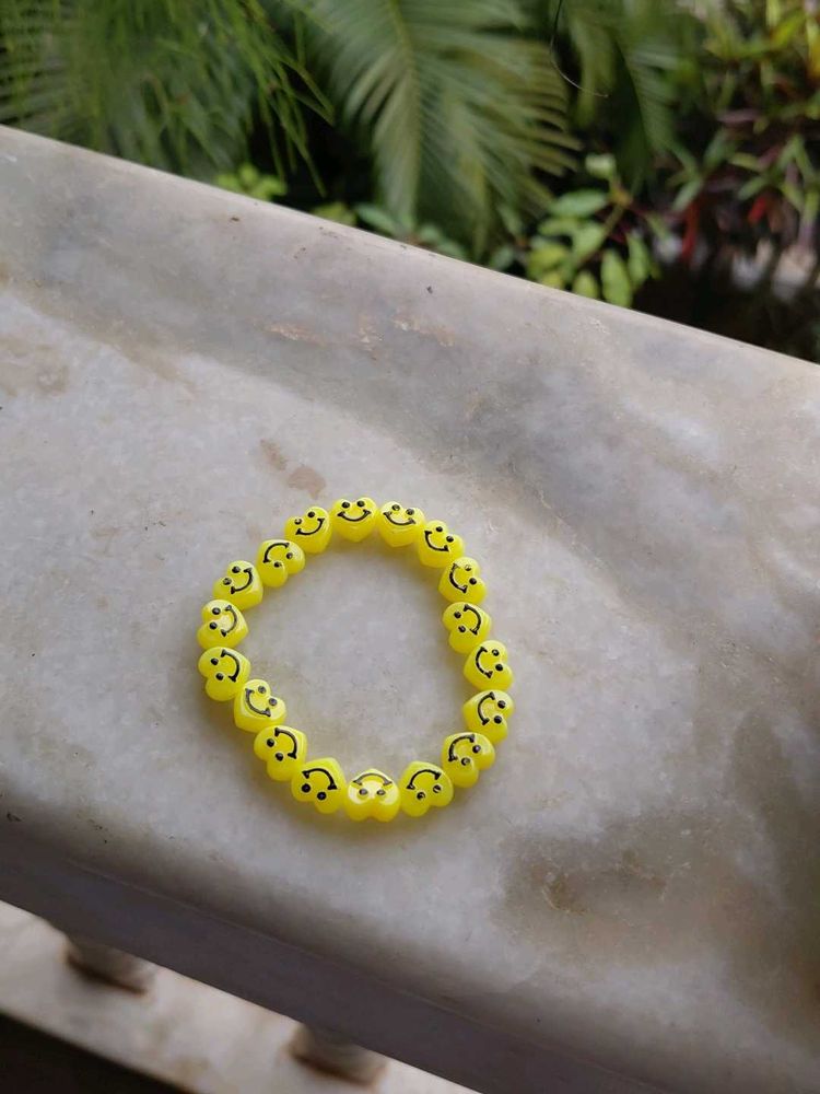 aesthetic handmade preppy Smiley Face Bracelet
