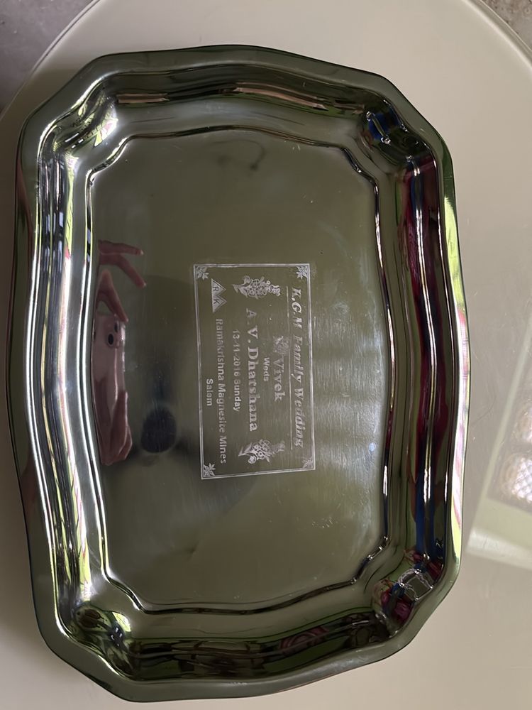 Stainless steel plate